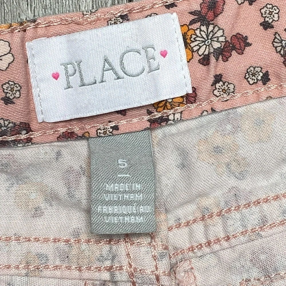 The Children’s Place Girl Floral Shorts Size 5